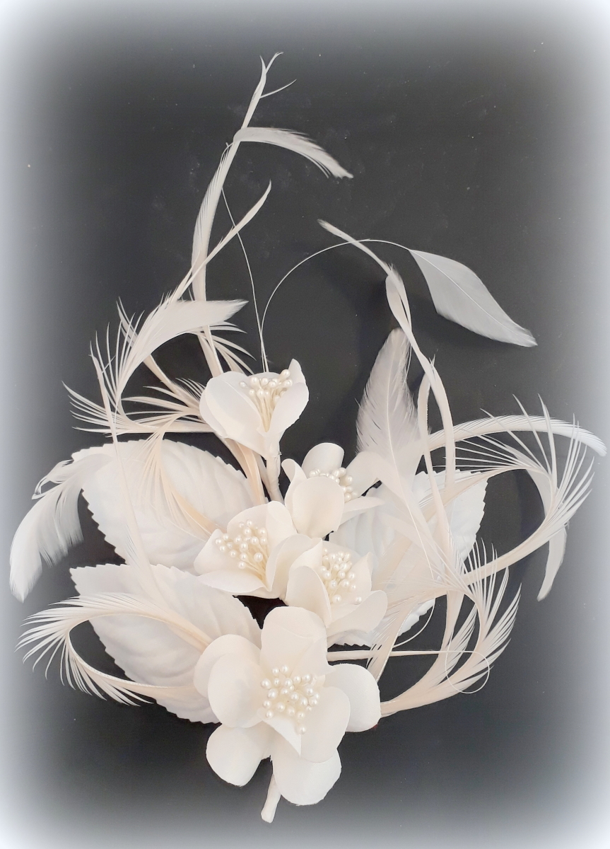 Anstecker Elegant Elfenbein