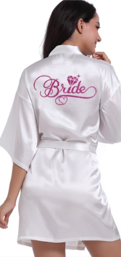 Braut Outfit Morgenmantel