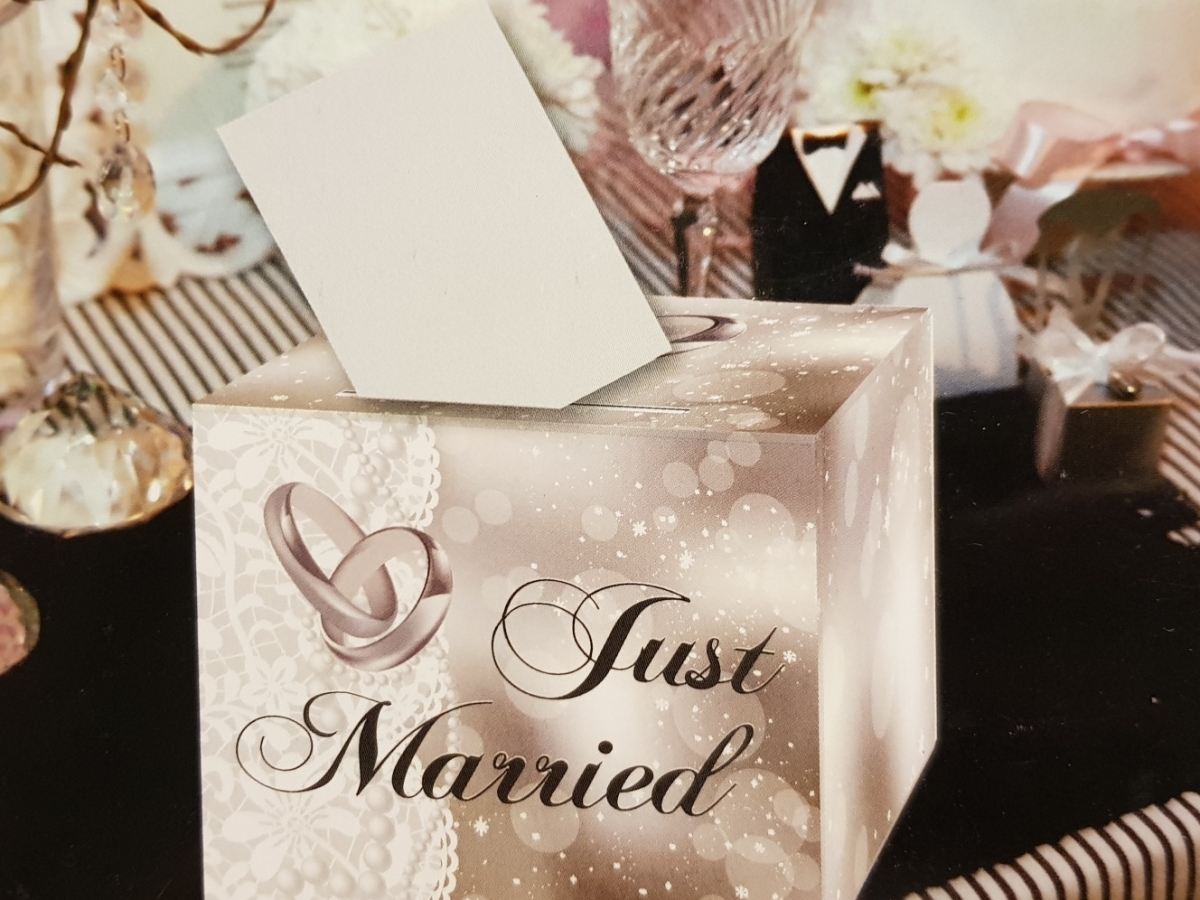 Briefbox Just Married