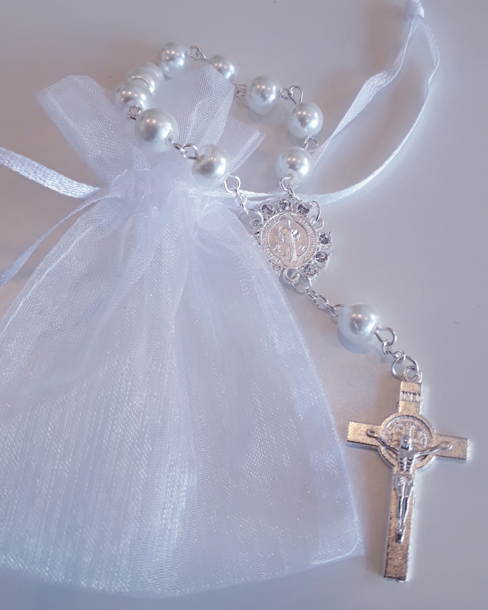 Weiße Perlen/Weißes Säckchen