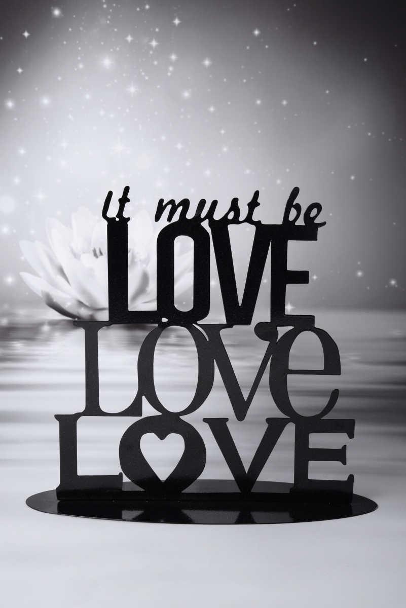 Tortendeko It must be love