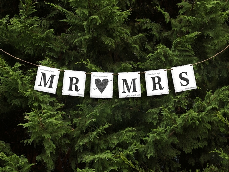 Banner Mr. & Mrs. - Jute