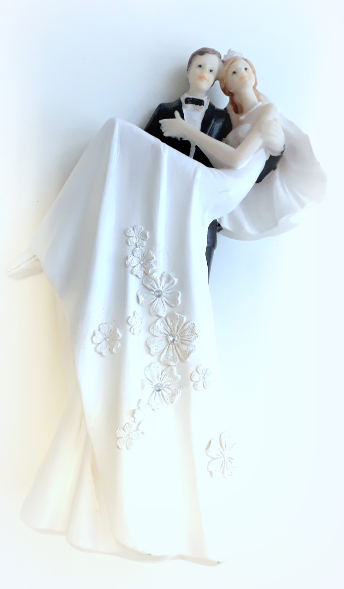 Tortenfigur Braut auf Händen Groß