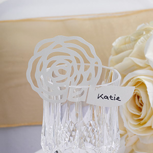 Tischkarte Rosette Creme